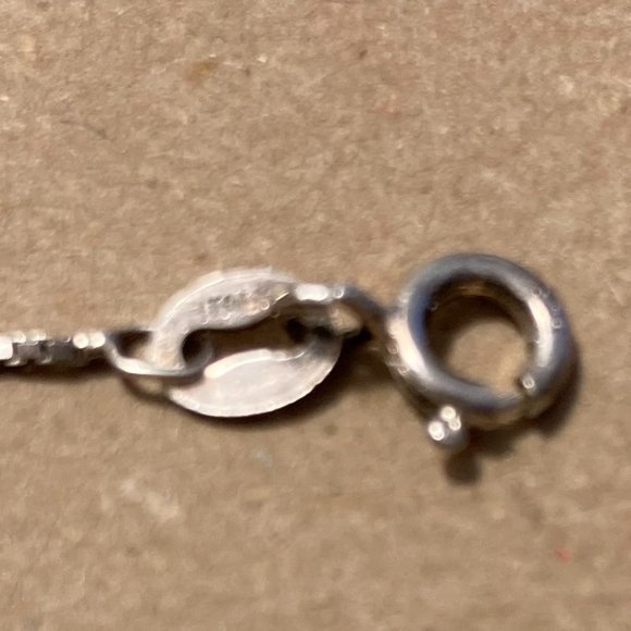 Pink Rose Quartz & Silver Heart Pendant Necklace - Picture 7 of 10